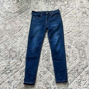 American Eagle Super Super Stretch X Size 4